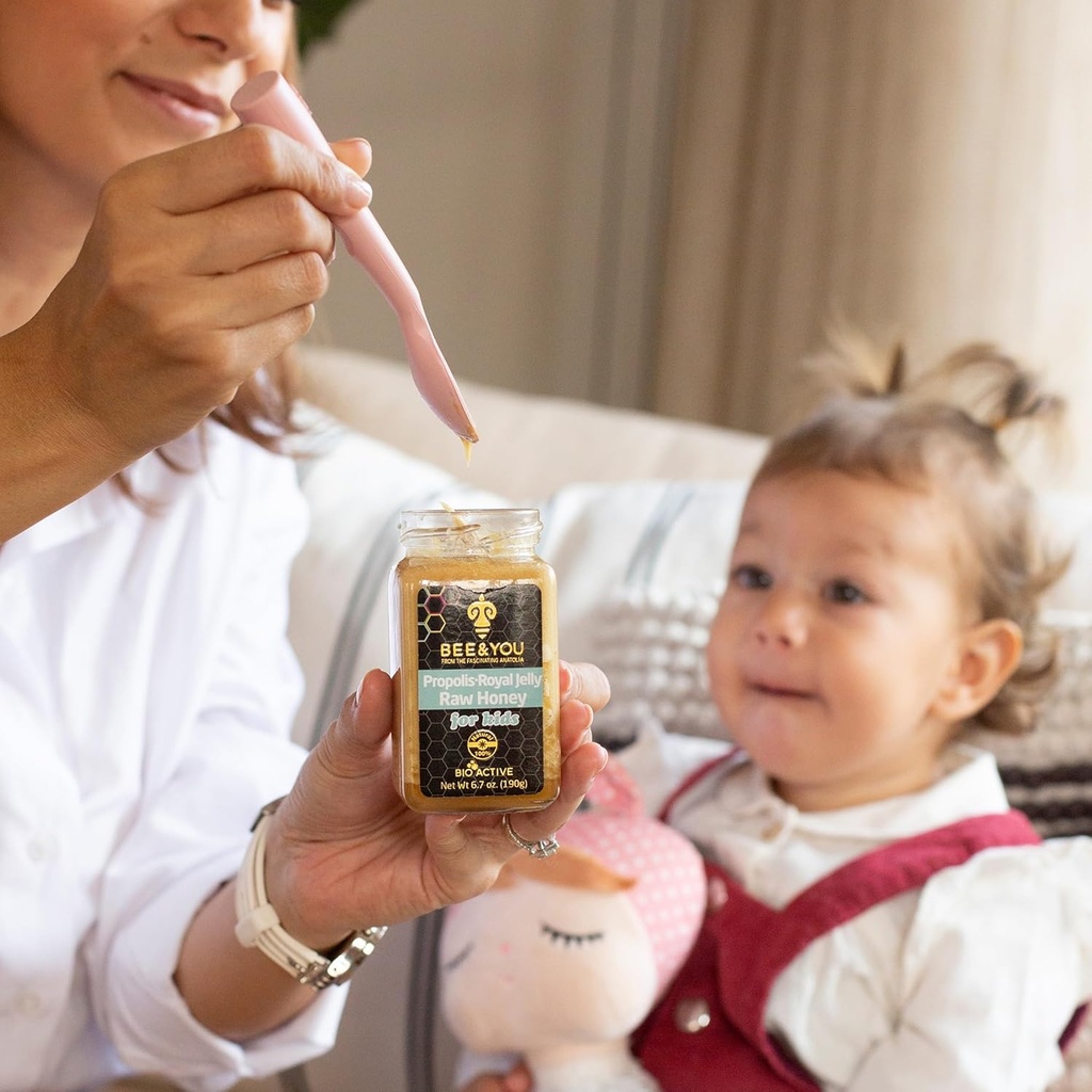 bee-and-you-royal-jelly-raw-honey-for-ki-5.jpg