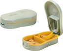 Divisor de cuchilla pequeña verde claro con dispositivo de centro para pequeñas y pequeñas píldoras, cortes de vitaminas tabletas, trituradora de píldoras exquisita portátil para bolsillo de proa